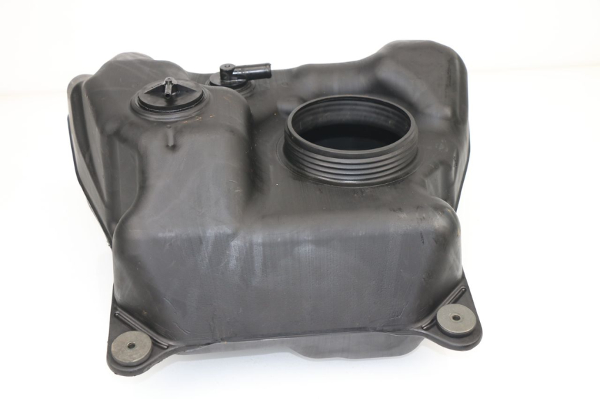 photo de RESERVOIR ESSENCE SUZUKI BURGMAN EXECUTIVE ABS 650 (2006 - 2012) - Autre angle de vue
