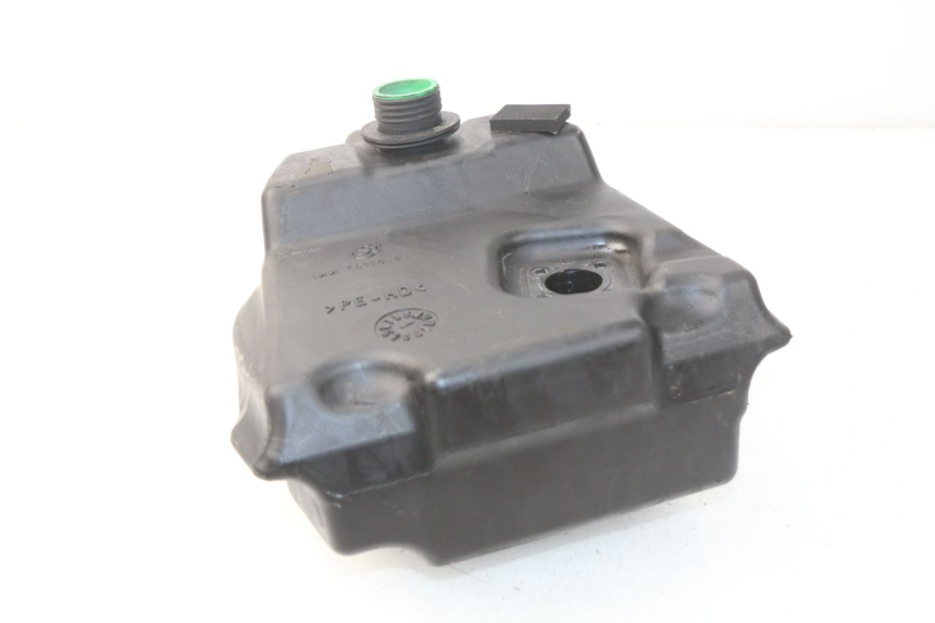 photo de RESERVOIR ESSENCE YAMAHA BW'S 50 (2004 - 2017) - Détail de la pièce