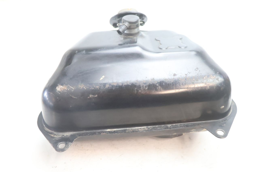 photo de RESERVOIR ESSENCE YAMAHA BW'S BWS 125 (2010 - 2013) - Zoom état d’usage