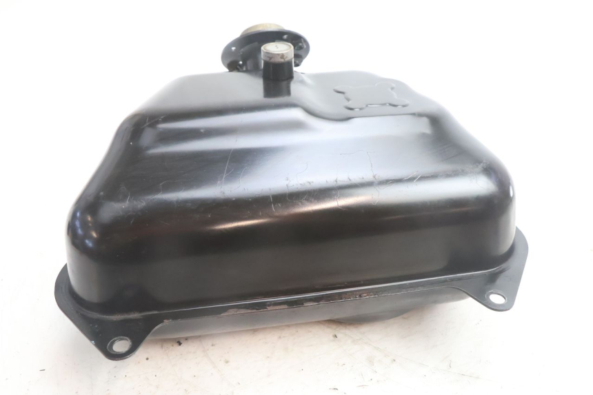 photo de RESERVOIR ESSENCE YAMAHA BW'S BWS 125 (2010 - 2013) - Zoom état d’usage