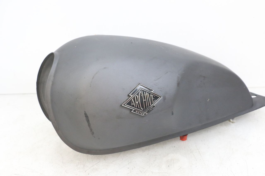 photo de RESERVOIR ESSENCE ARCHIVE CAFE RACER 4T 50 (2019 - 2024) - Détails caractéristiques