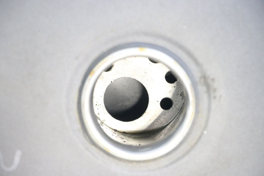 photo de RESERVOIR ESSENCE ARCHIVE CAFE RACER 4T 50 (2019 - 2024) - Zoom état d’usage