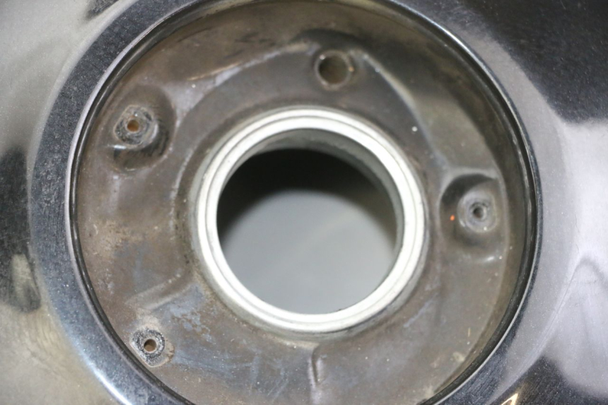 photo de RESERVOIR ESSENCE HONDA CBF 500 (2004 - 2007) - Points de fixation