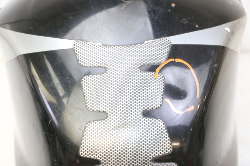 photo de RESERVOIR ESSENCE HONDA CBF 125 (2009 - 2015) - Marquages et références