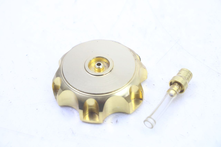 photo de RESERVOIR ESSENCE CCR DIRT BIKE 110 - Détail de la pièce