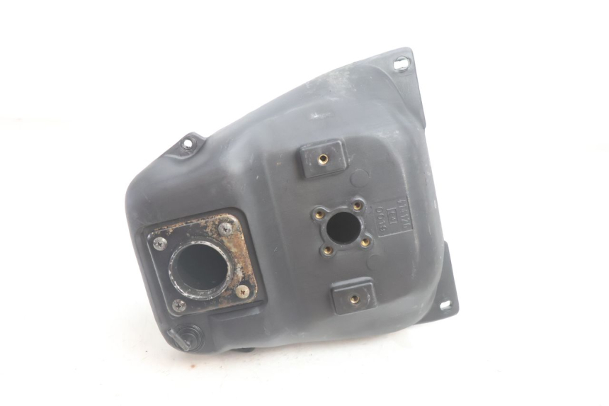 photo de RESERVOIR ESSENCE TGB CITY RS 50 (2011 - 2016) - Autre angle de vue