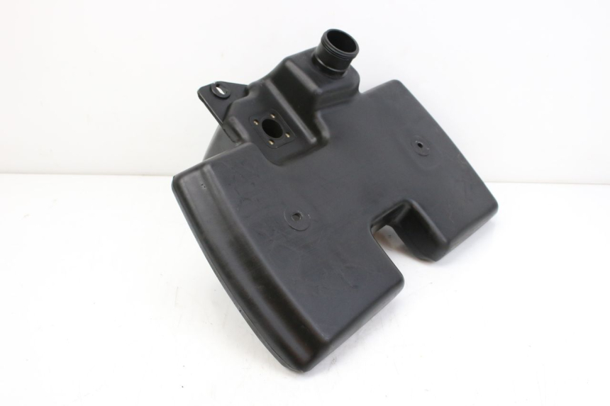 photo de RESERVOIR ESSENCE PEUGEOT CITYSTAR 50 (2013 - 2017) - Détail de la pièce