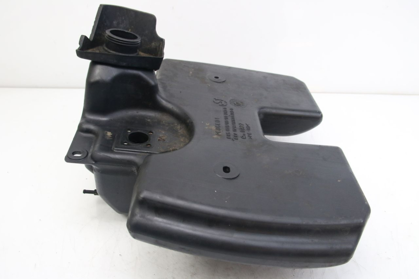 photo de RESERVOIR ESSENCE PEUGEOT CITYSTAR 50 (2013 - 2017) - Zoom état d’usage