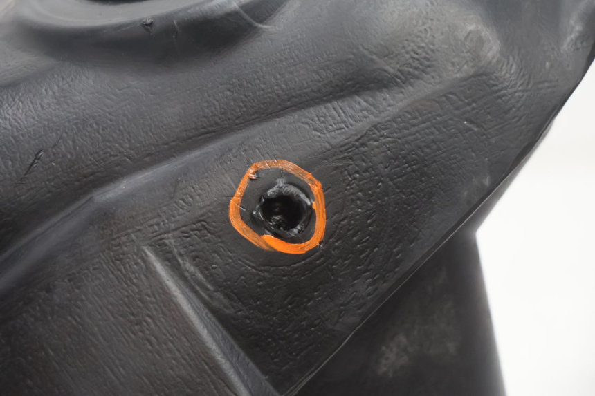 photo de RESERVOIR ESSENCE HM HONDA CRM DERAPAGE RR 50 (2006 - 2017) - Zoom état d’usage