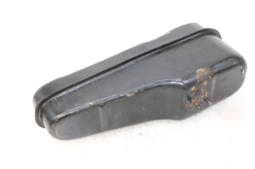 photo de RESERVOIR ESSENCE SKYTEAM DAX REPLICA 110 (2005 - 2015) - État de surface