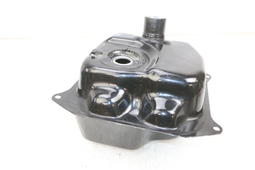 photo de RESERVOIR ESSENCE LONGJIA DIGITA 4T 50 (2019 - 2022) - État de surface