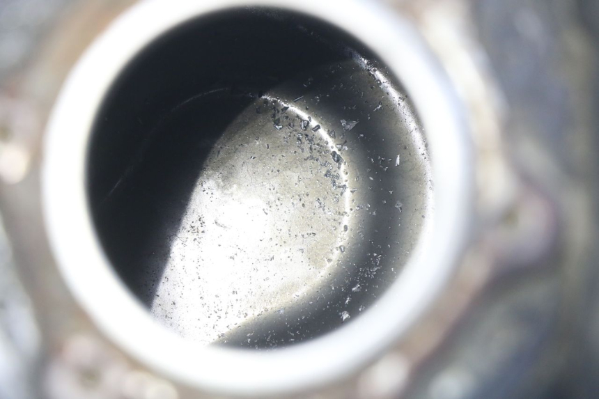 photo de RESERVOIR ESSENCE KYMCO DINK STREET 125 (2009 - 2014) - Zoom état d’usage