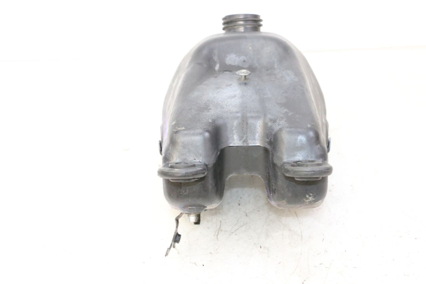 photo de RESERVOIR ESSENCE BSE DIRTBIKE PH10L 125 - Zoom état d’usage