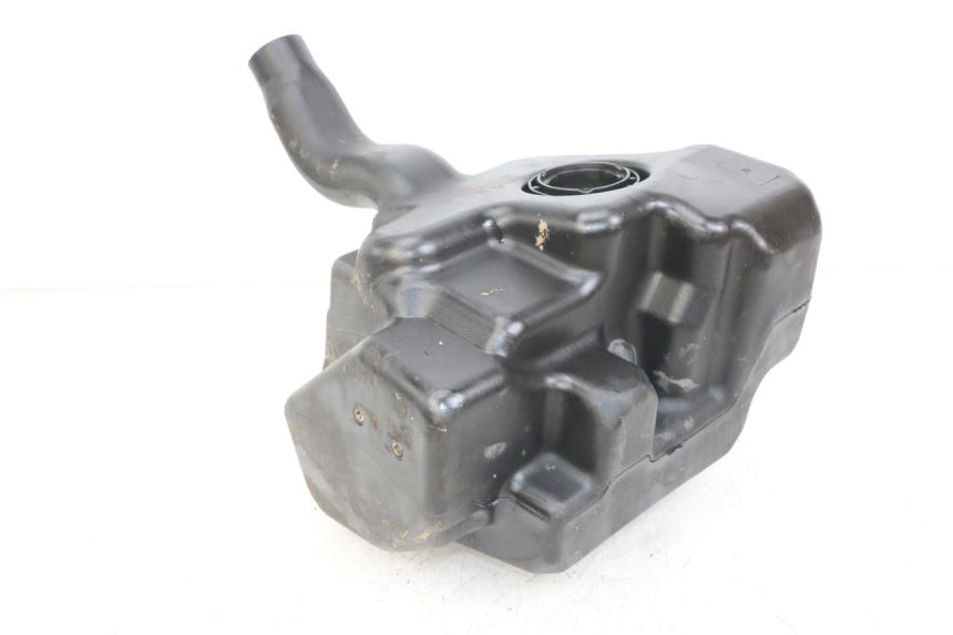 photo de RESERVOIR ESSENCE GILERA DNA 50 (2000 - 2007) - Autre angle de vue