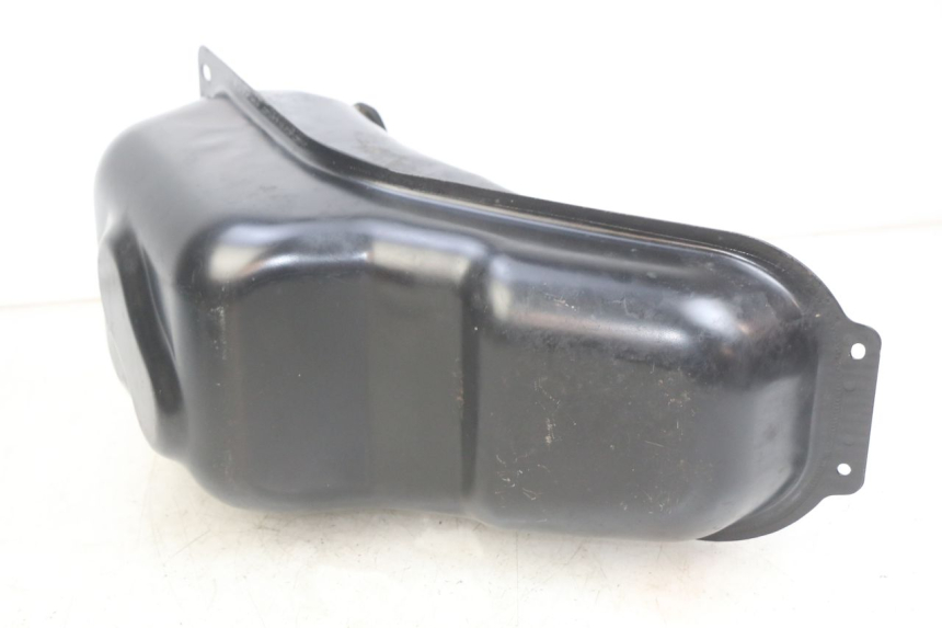 photo de RESERVOIR ESSENCE KYMCO DOWNTOWN ABS 125 (2015 - 2017) - Gros plan technique