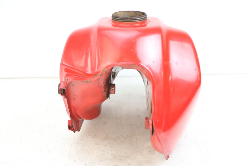 photo de RESERVOIR ESSENCE YAMAHA DTLC 125 (1982 - 1987) - Vue rapprochée