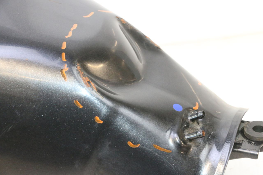 photo de RESERVOIR ESSENCE KAWASAKI ER-6 ER6 F ABS 650 (2012 - 2016) - Détails caractéristiques