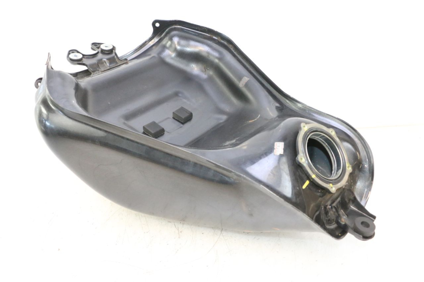 photo de RESERVOIR ESSENCE KAWASAKI ER-6 ER6 F ABS 650 (2012 - 2016) - Gros plan technique