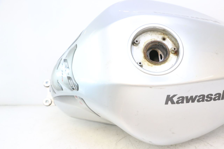 photo de RESERVOIR ESSENCE KAWASAKI ER-6 ER6 N 650 (2005 - 2009) - Zoom qualité