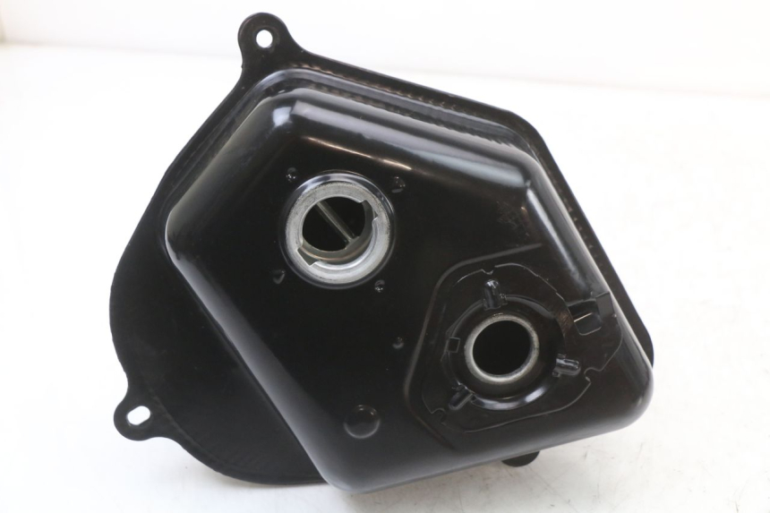 photo de RESERVOIR ESSENCE JM MOTORS EVOLIS 4T 50 (2018 - 2022) - Zoom état d’usage