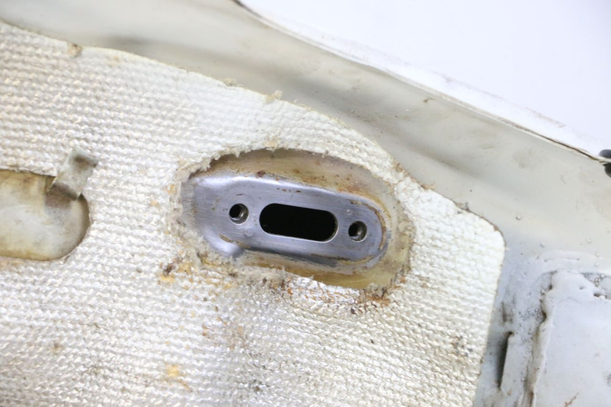 photo de RESERVOIR ESSENCE YAMAHA FJ 36Y 1100 (1984 - 1985) - Gros plan technique