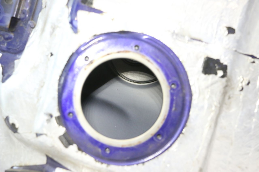 photo de RESERVOIR ESSENCE YAMAHA FJR 1300 (2001 - 2005) - Détail de la pièce