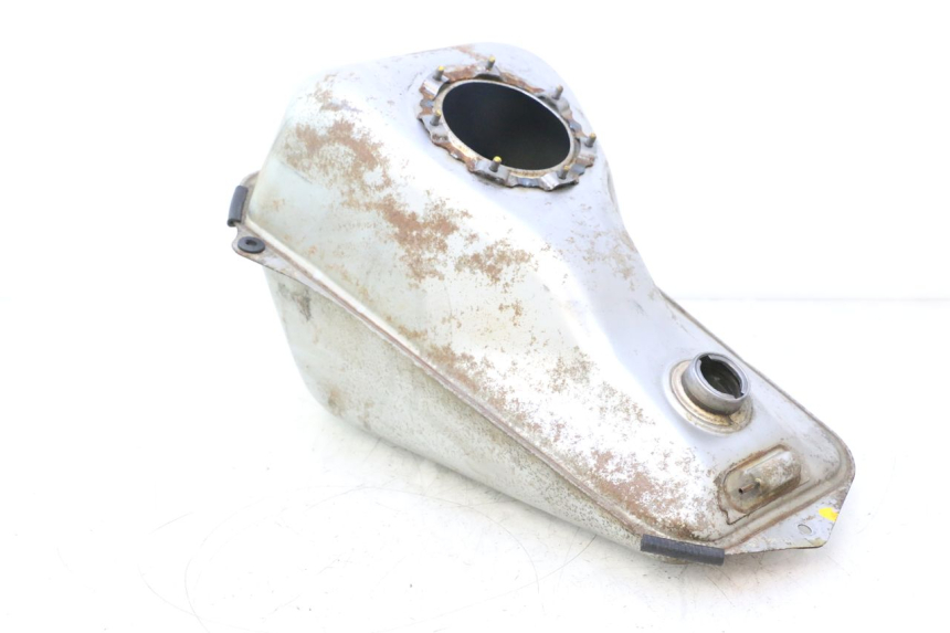 photo de RESERVOIR ESSENCE HONDA FJS SILVER WING SILVERWING 400 (2005 - 2008) - Focus structure