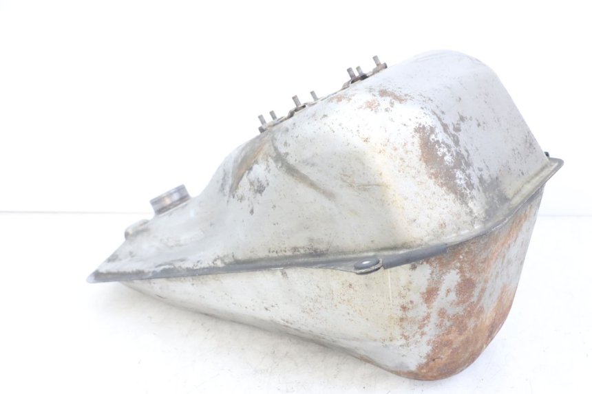 photo de RESERVOIR ESSENCE HONDA FJS SILVERWING SILVER WING 600 (2001 - 2010) - Autre angle de vue