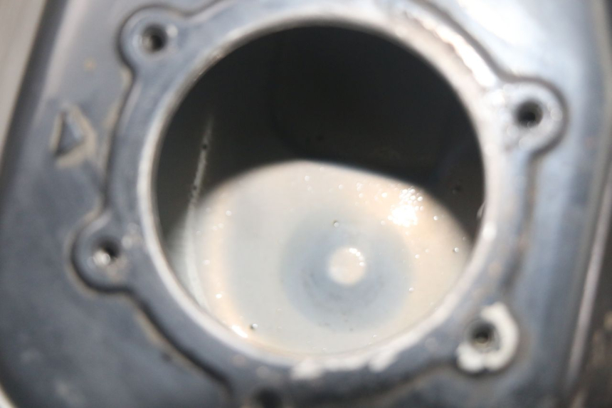 photo de RESERVOIR ESSENCE MBK FLAME X 125 (2004 - 2007) - Zoom état d’usage