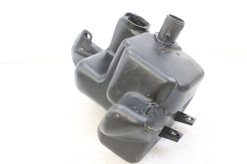 photo de RESERVOIR ESSENCE PIAGGIO FLY 2T 50 (2004 - 2017) - Détail de la pièce