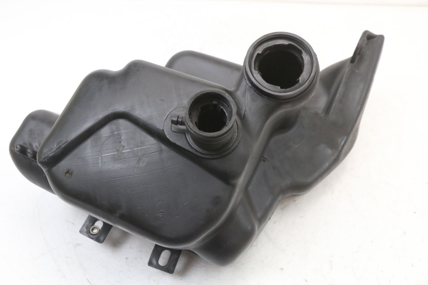 photo de RESERVOIR ESSENCE PIAGGIO FLY 4T 50 (2004 - 2010) - Vue principale