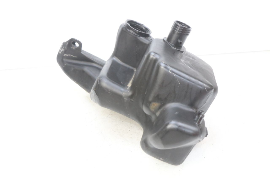 photo de RESERVOIR ESSENCE PIAGGIO FLY 100 (2006 - 2010) - Autre angle de vue