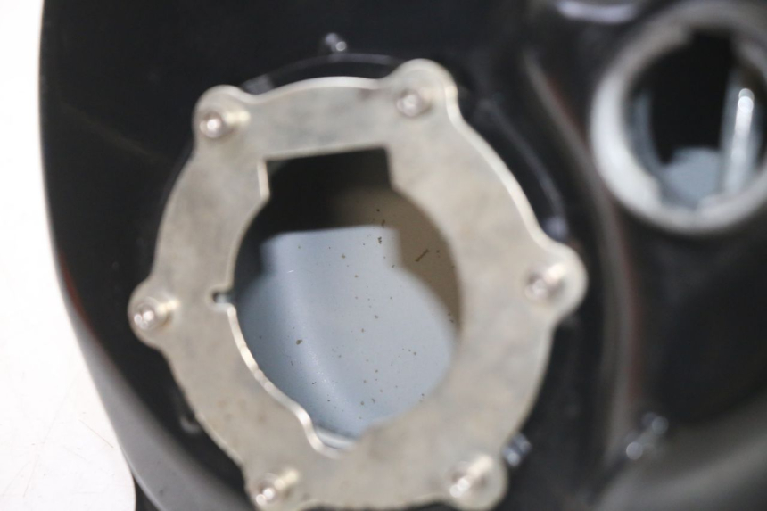 photo de RESERVOIR ESSENCE VENESI FLY RETRO 4T 50 (2020 - 2025) - Autre angle de vue