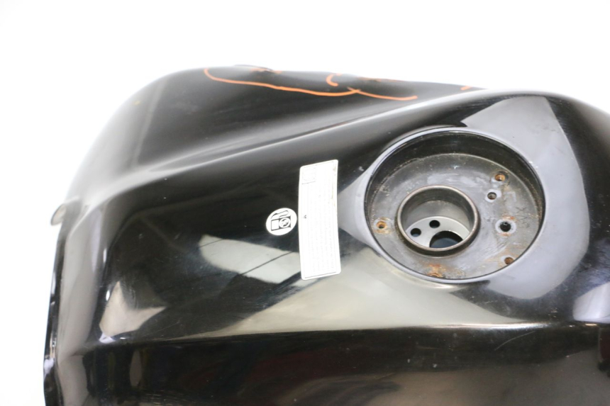 photo de RESERVOIR ESSENCE YAMAHA FZ6 FAZER S2 600 (2007 - 2011) - Vue principale