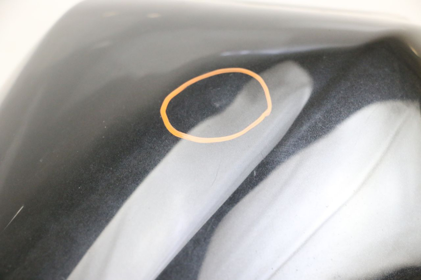 photo de RESERVOIR ESSENCE YAMAHA FZ6 N FAZER 600 (2004 - 2006) - Vue rapprochée