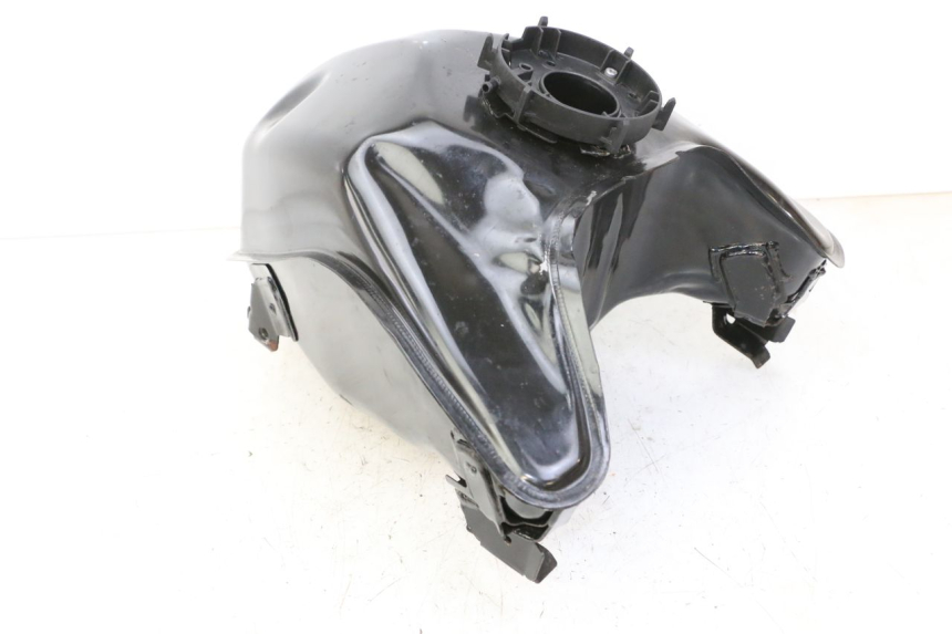 photo de RESERVOIR ESSENCE BMW G310 R 310 (2016 - 2020) - Détail de la pièce
