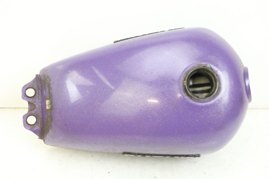 photo de RESERVOIR ESSENCE SUZUKI GN 125 (1997 - 2000) - Vue principale