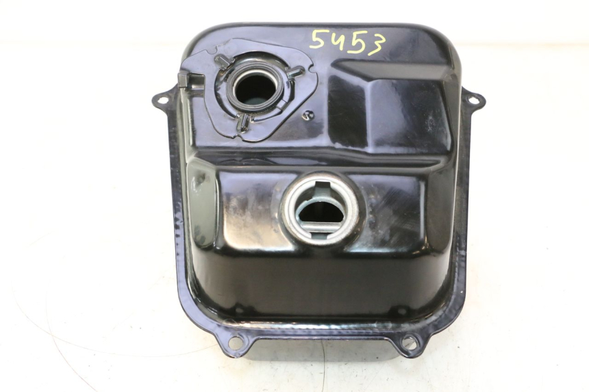 photo de RESERVOIR ESSENCE VASTRO GP 2T 50 (2013 - 2017) - Marquages et références