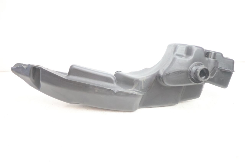 photo de RESERVOIR ESSENCE GILERA GP 800 (2007 - 2013) - Détails caractéristiques
