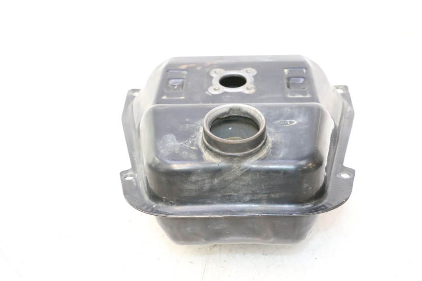 photo de RESERVOIR ESSENCE TNT MOTOR GRIDO 2T 50 (2010 - 2019) - Points de fixation