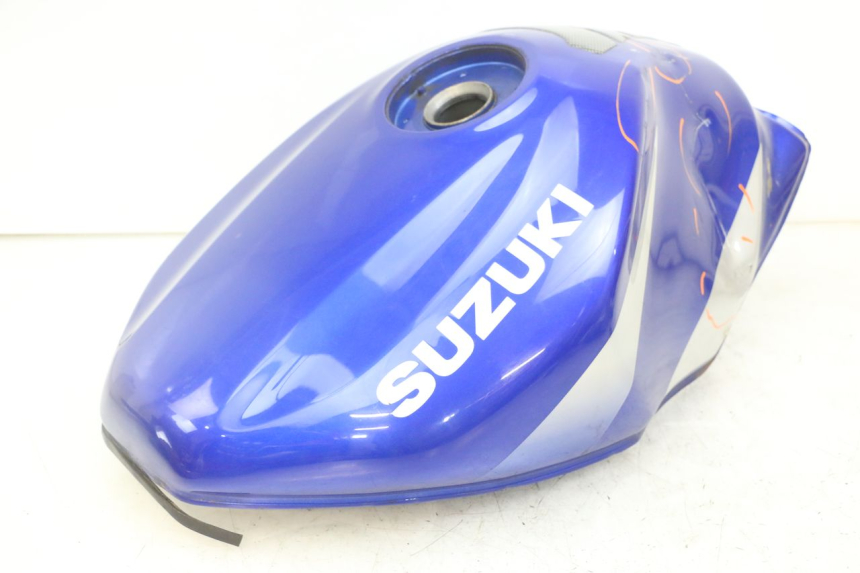 photo de RESERVOIR ESSENCE SUZUKI GS GSE 500 (2001 - 2003) - Vue d’ensemble