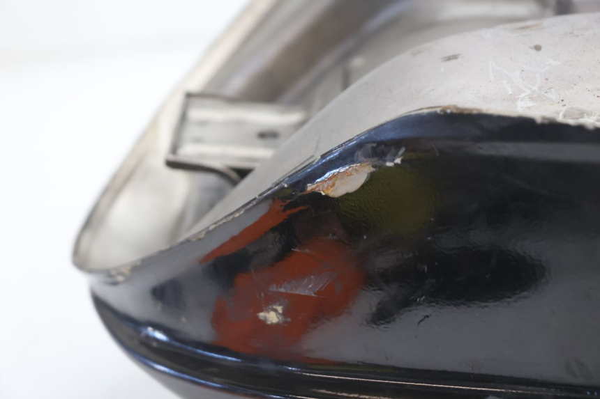 photo de RESERVOIR ESSENCE SUZUKI GSX F GSXF 750 (1988 - 1998) - Aperçu profil