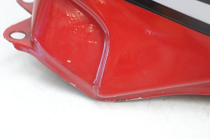 photo de RESERVOIR ESSENCE SUZUKI GSX F GSXF 750 (1988 - 1998) - Points de fixation