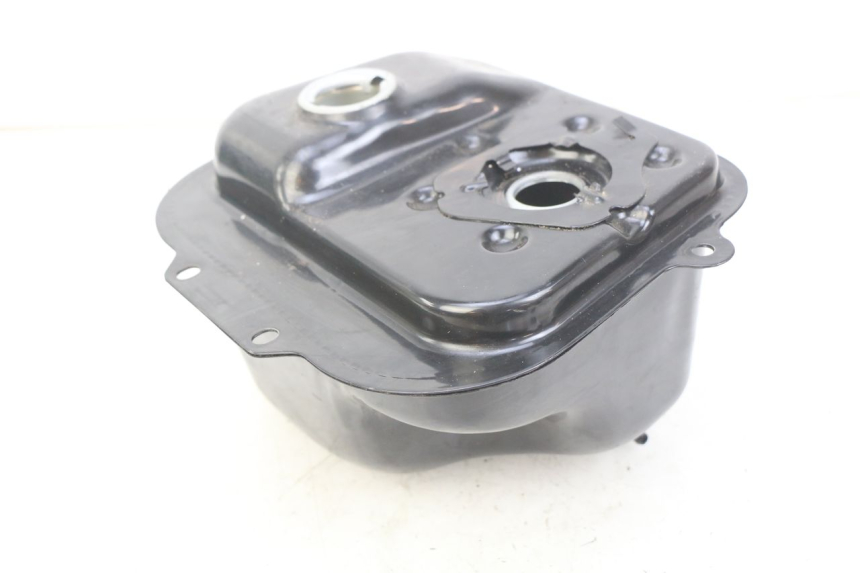 photo de RESERVOIR ESSENCE JM MOTORS GT LINE 4T 50 (2021 - 2023) - Vue principale