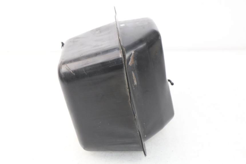 photo de RESERVOIR ESSENCE JONWAY GTX 2T 50 (2014 - 2020) - Points de fixation