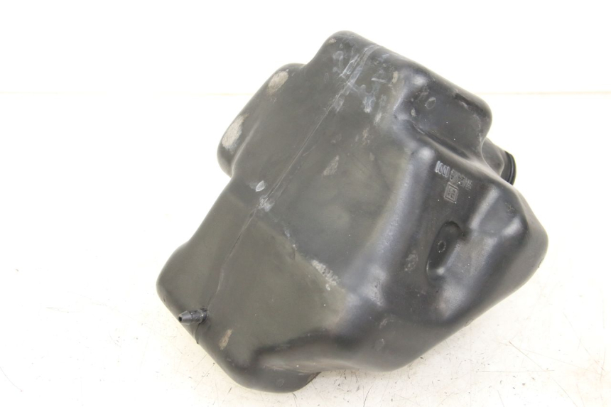 photo de RESERVOIR ESSENCE KEEWAY HURRICANE 50 (2006 - 2019) - Détail de la pièce