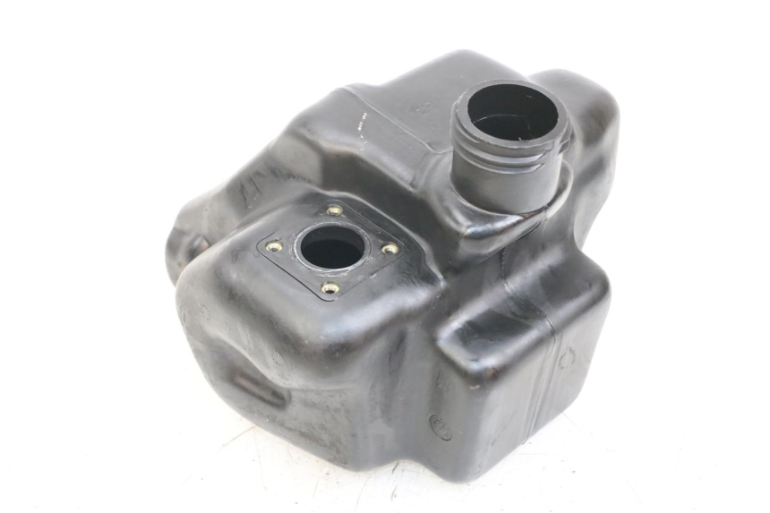 photo de RESERVOIR ESSENCE KEEWAY HURRICANE 50 (2006 - 2019) - Zoom état d’usage