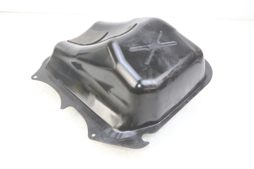 photo de RESERVOIR ESSENCE YAMAHA HW XENTER 125 (2011 - 2017) - Zoom état d’usage