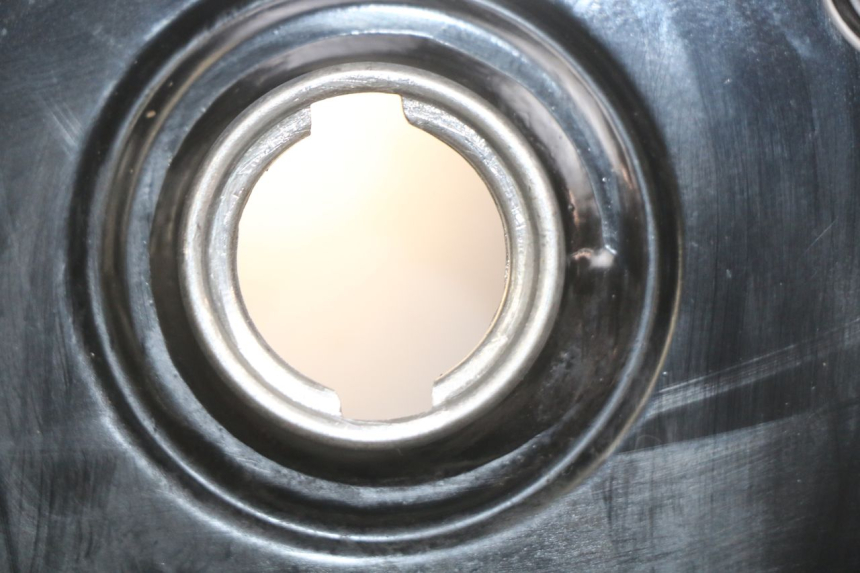 photo de RESERVOIR ESSENCE YAMAHA HW XENTER 125 (2011 - 2017) - État de surface