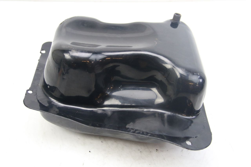 photo de RESERVOIR ESSENCE SYM JET 4 4T 50 (2018 - 2021) - Points de fixation